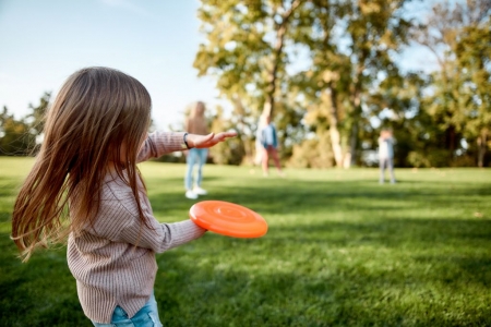 Jeux de lancer pour enfant : lequel choisir pour faire plaisir ? 